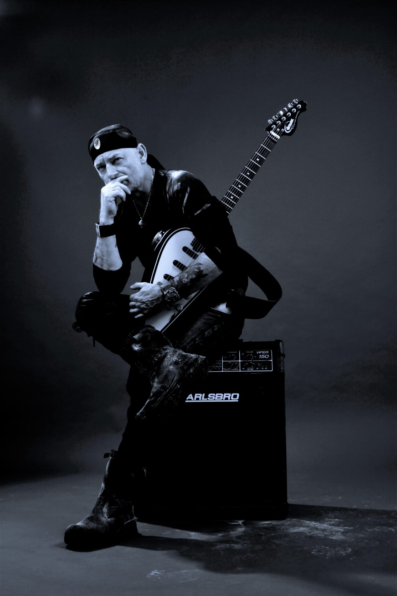 Rino ten Boske - Gitarist van Tina Turner tribute band Hot Leggs